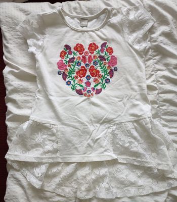 T-shirt fille 5 ans  / Tu