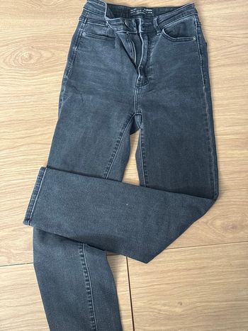 Jeans Mom Slim Stradivarius 