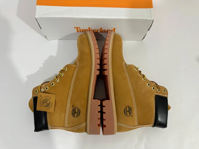 Bottes Timberland taille  44 - photo numéro 2