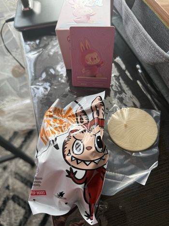 Confident - The Monsters Lazy Yoga