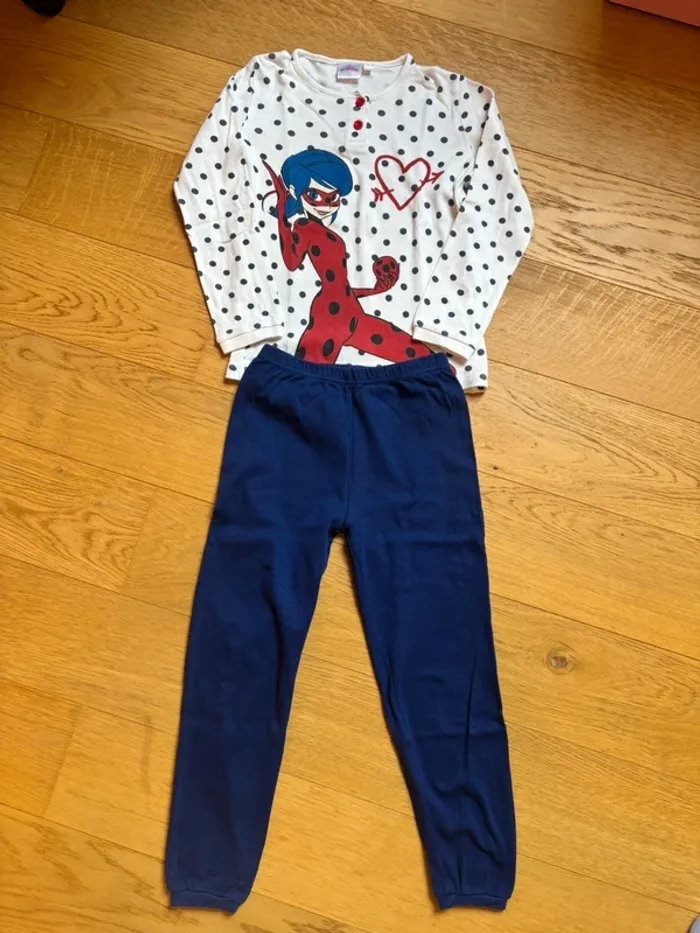Pyjama lady bug Miraculous 7 ans - photo numéro 2