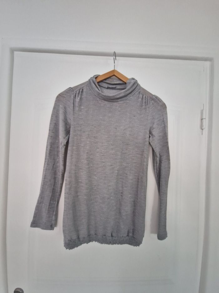 Pull col roulé léger