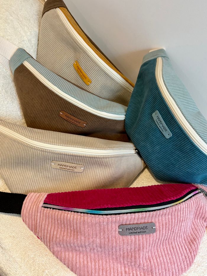 Sac banane Velours Côtelé Rose pâle et Fushia doublure fleurie - photo numéro 4