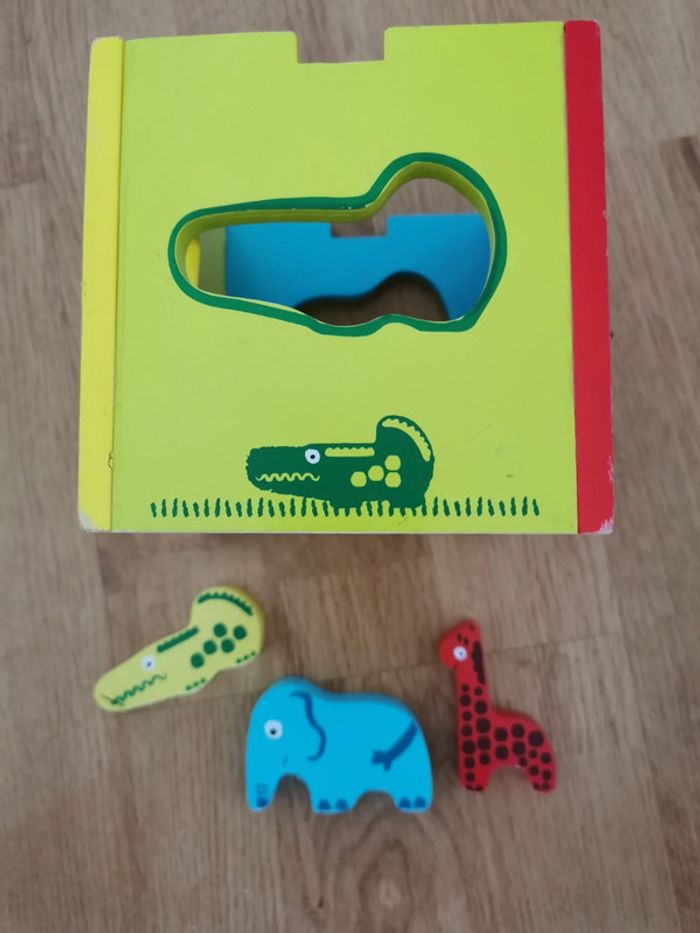 Cube avec formes - photo numéro 4