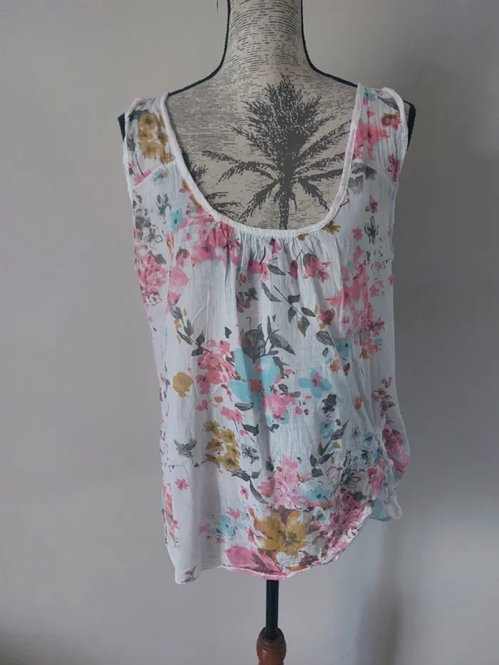 Débardeur fin à fleurs