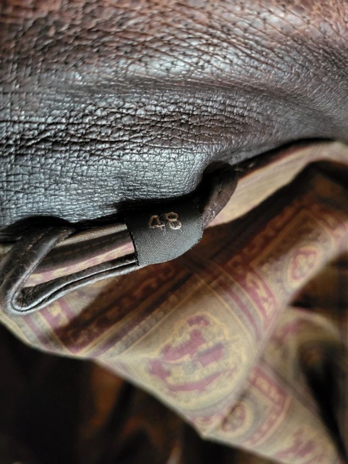 Cuir vintage marron foncé taille 48 - XL - photo numéro 19