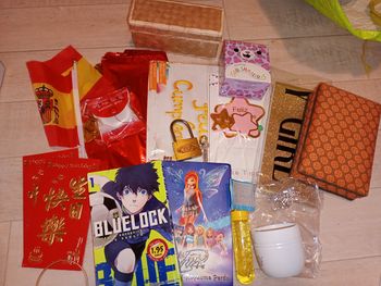 Lot d'affaire enfant et anniversaire et autre