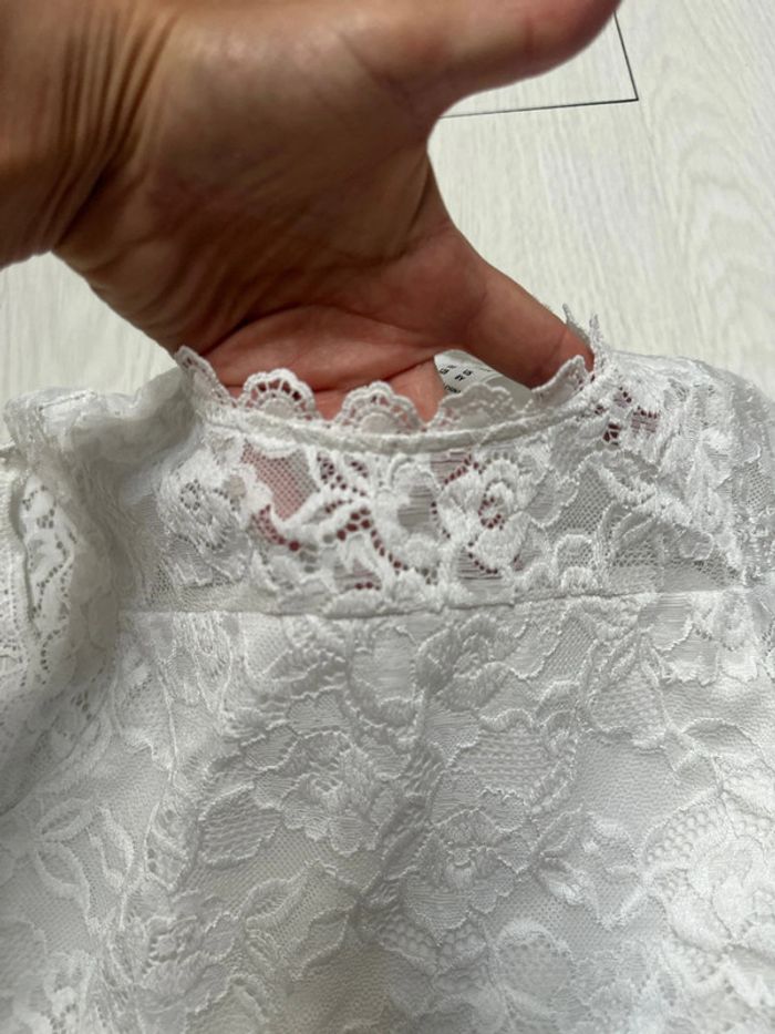 Robe en dentelle blanche, Shein, huit ans - photo numéro 5