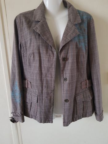 Veste à carreaux broderies Jacqueline Riu – Taille 36