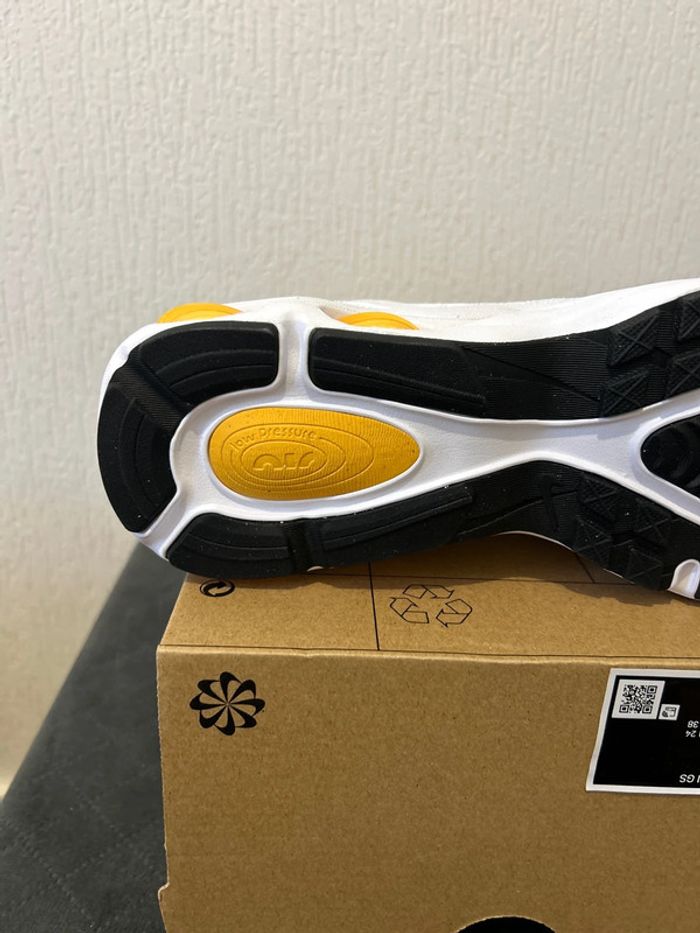 Baskets Nike Air Max TW NN GS 38 - photo numéro 8