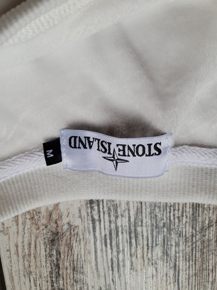 Pull blanc stone island - photo numéro 5