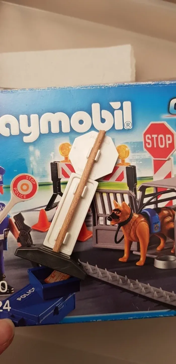 Playmobil City Action 6924 - Barrage de police - T. Dès 4 ans - photo numéro 9