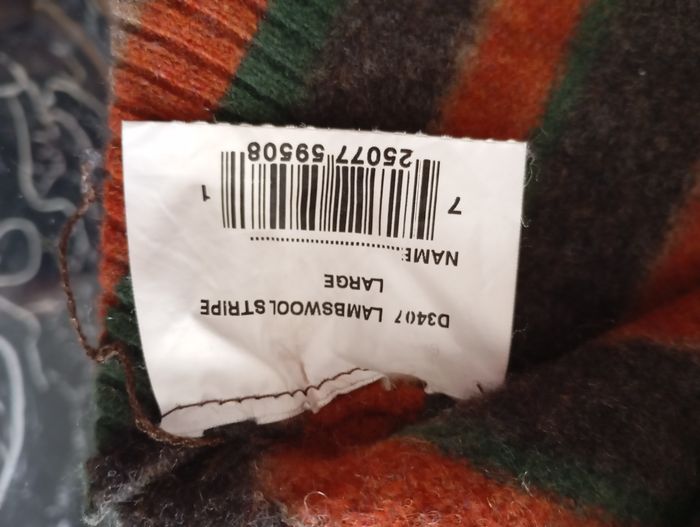 Pull barbour très bon état en laine d'agneau - photo numéro 7