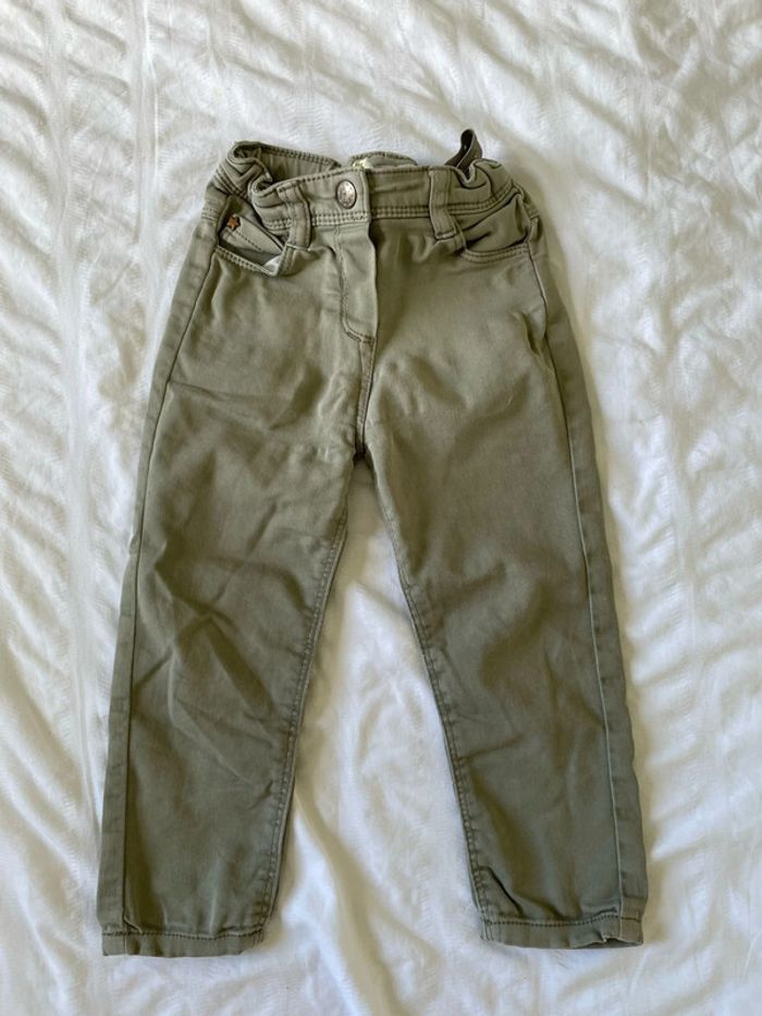 Pantalon kaki tape à l’œil 24 mois