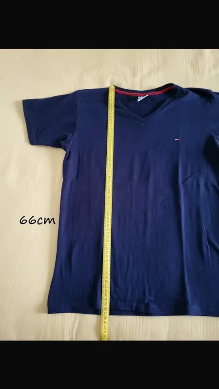 T-shirt Tommy Hilfiger taille M col V - photo numéro 6