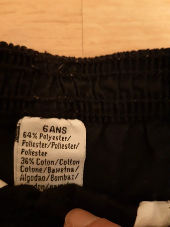 Short garçons taille 6 ans - photo numéro 3