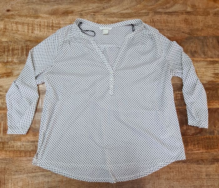 Blouse blanche motif noir  taille L - photo numéro 5