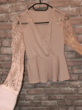Haut dentelle
