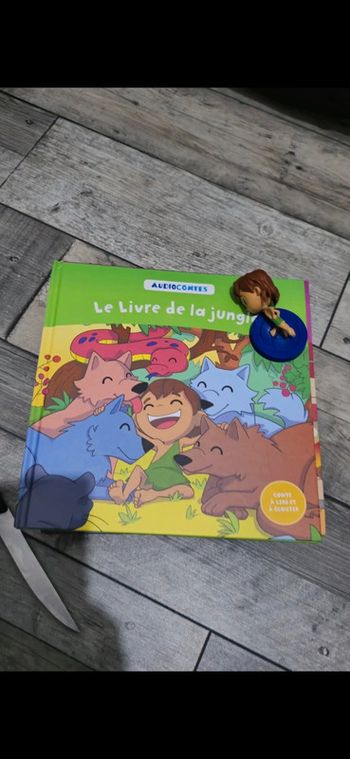 Hachette 9 Audioconte livre et figurine audio conte