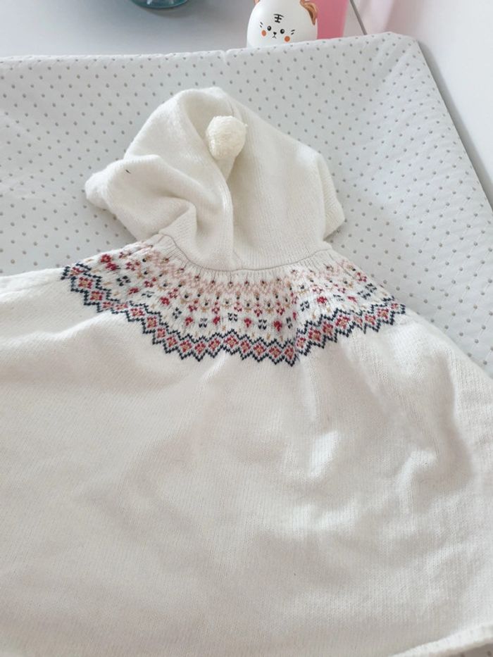 Poncho bébé fille 35 mois - photo numéro 4