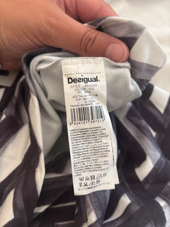 Robe Desigual taille L - photo numéro 6