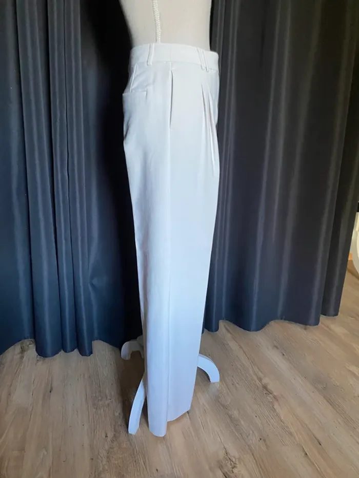 Ensemble Tailleur pantalon avec veste sans manches - photo numéro 13