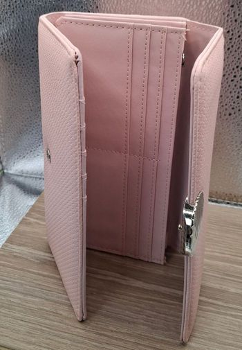 Portefeuille Compagnon Rose Poudré - Design Élégant