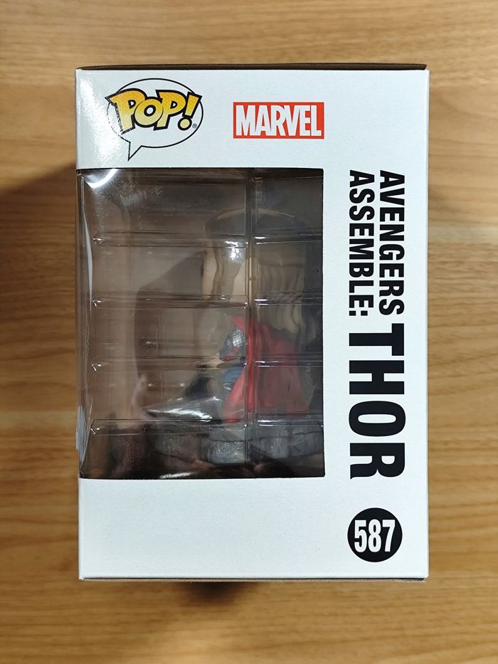 Lot 2 Funko Pop! Deluxe Thor - Avengers Assemble & Victory Shawarma (Avengers) - photo numéro 7