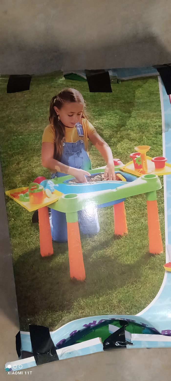 Table de jeu extérieur pour enfant