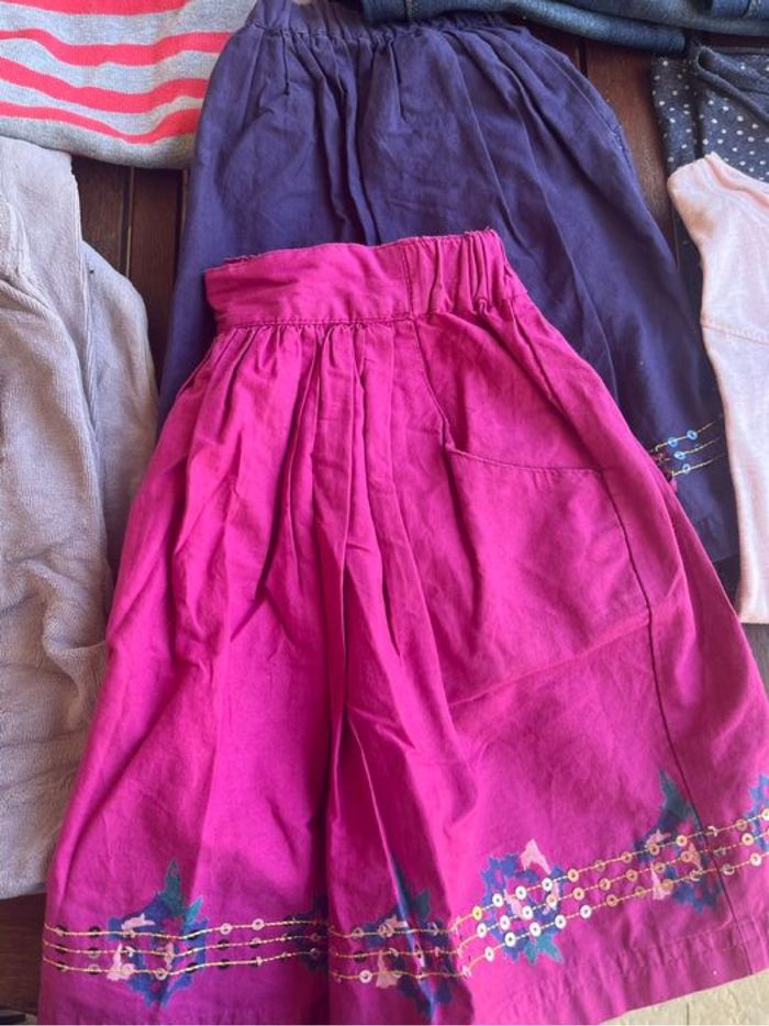 Lot vêtements filles 8 ans (23 pièces) - photo numéro 7