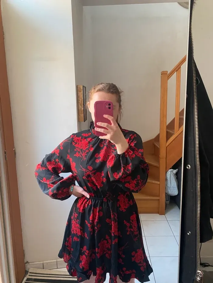 Robe courte French y - photo numéro 3
