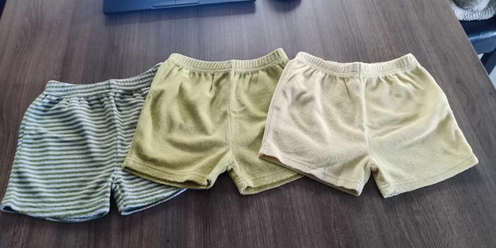 Lot de 6 vêtements - Taille 3 ans. - photo numéro 3