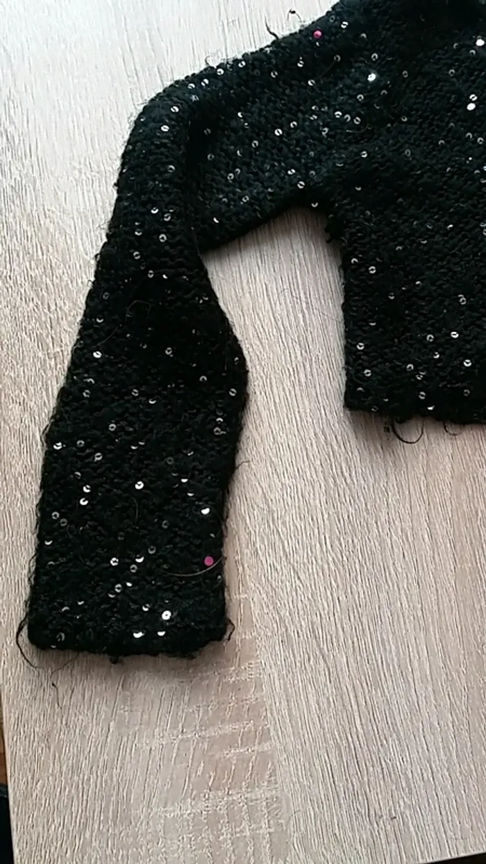 Boléro à strass taille 3 ans - photo numéro 4