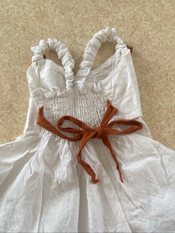 Petite robe - photo numéro 4