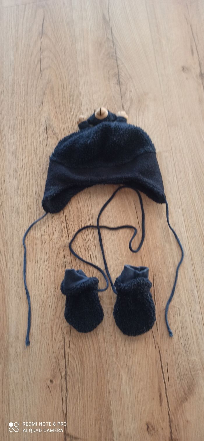 Bonnet et mouffles 2 ans