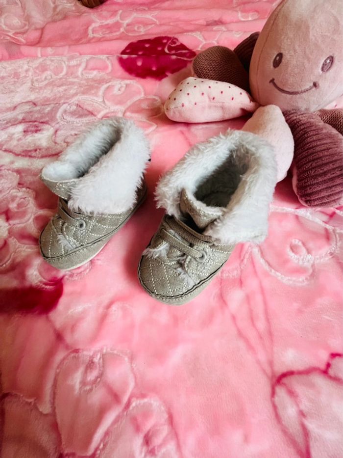 Chaussures 3/6 mois