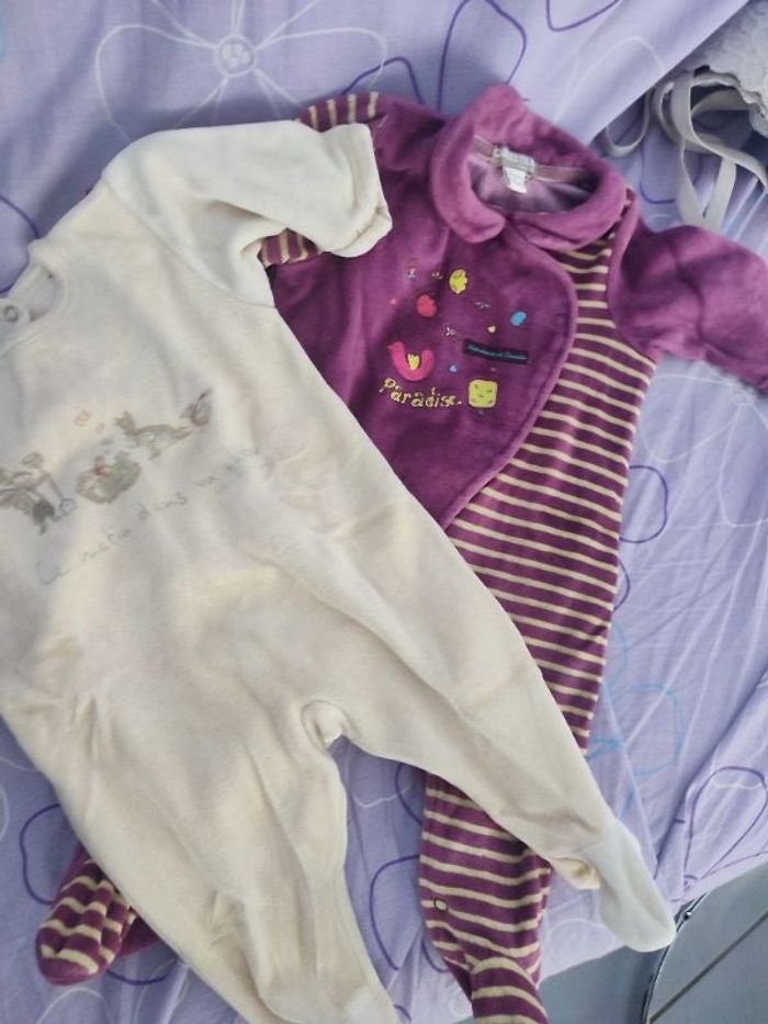 #kytie3moisgarcon. 2 grenouillère taille 3 mois