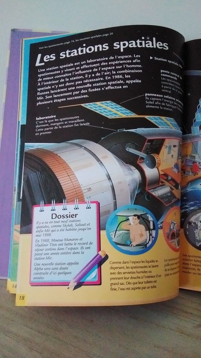 Voyage dans l'espace - photo numéro 2