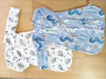 🐠 Lot de 2 gigoteuses 12-18 mois