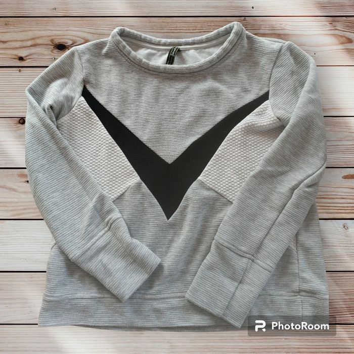Pull gris