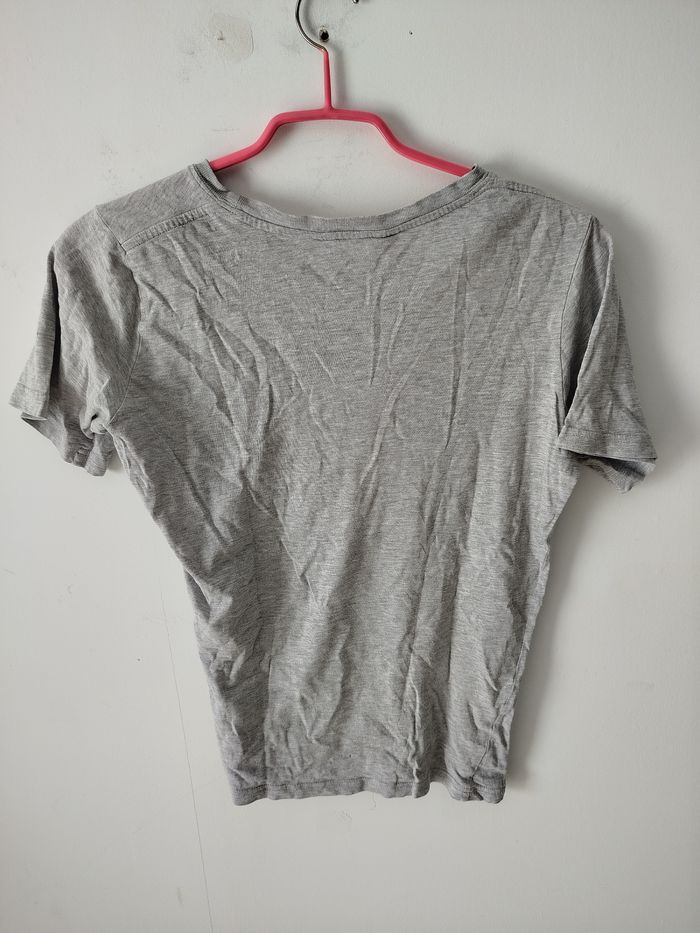 Tee-shirt H&M taille 12 ans - photo numéro 3