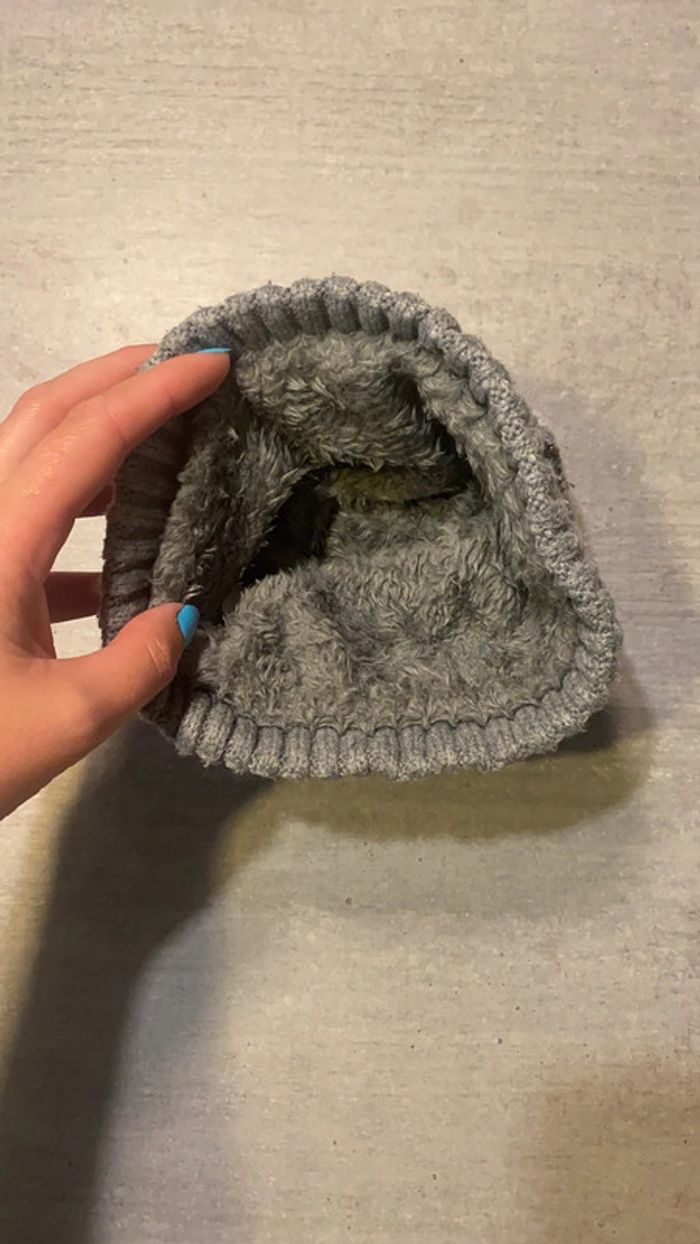 Bonnet - photo numéro 2