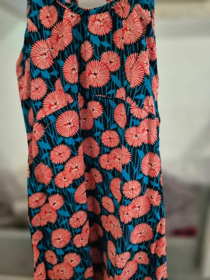 Jolie robe d'été - photo numéro 2