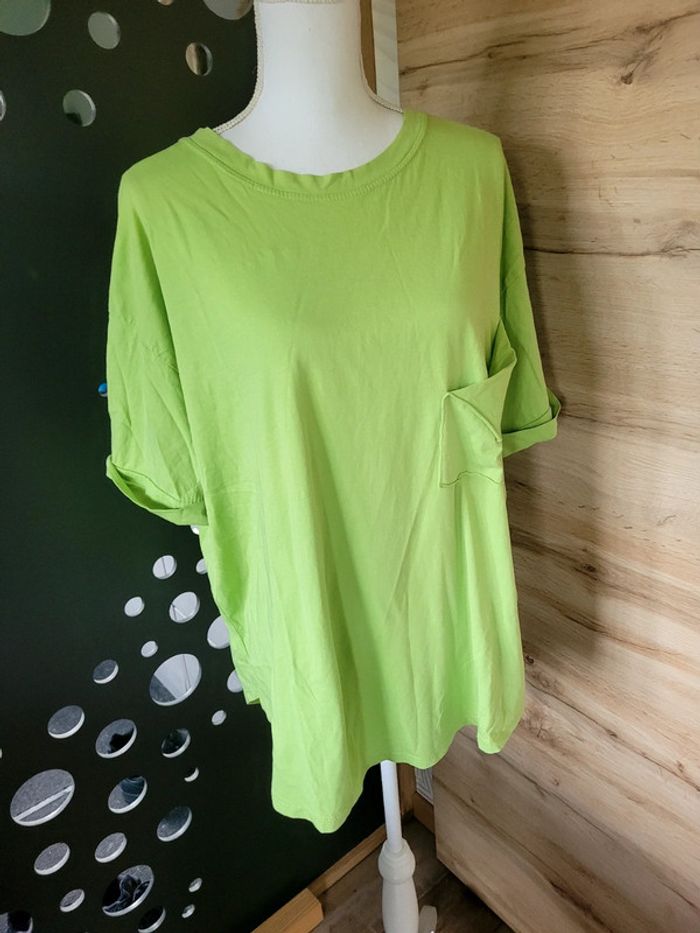 Tee shirt large femme taille M/L vert - photo numéro 3