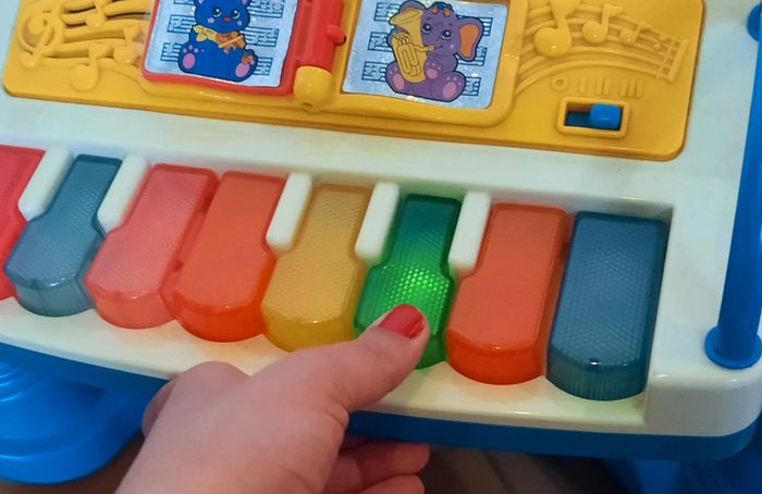 Piano Fisher-Price - photo numéro 10