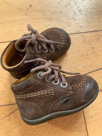 Chaussures Kickers marrons taille 19