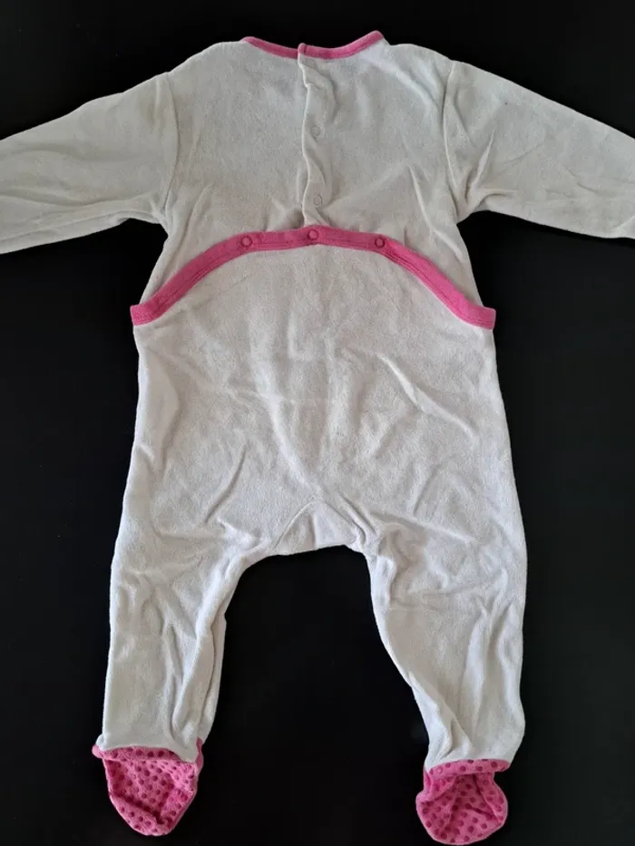 Pyjama 👶 - photo numéro 3