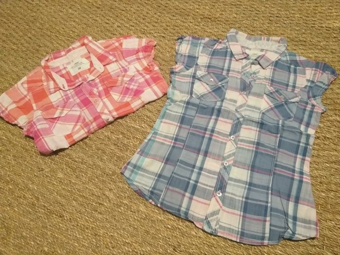 Lot 2 chemisettes HM 8 ans