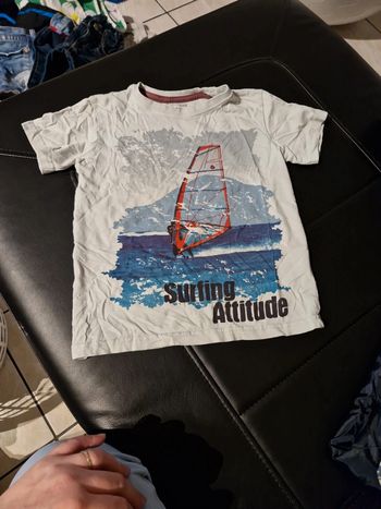 T-shirt 8ans