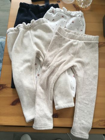 Lot 24 mois leggins molletonnés  kiabi